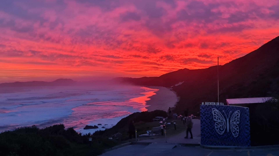 8 Bedroom Property for Sale in Brenton On Sea Western Cape